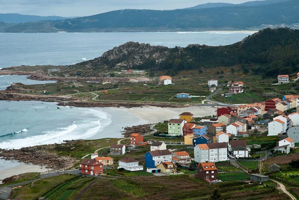 Os Faros Pisos Turisticos Apartment Arou Luaran gambar